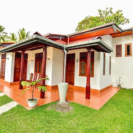 The Senu Grand Villa Hikkaduwa Eksteriør billede